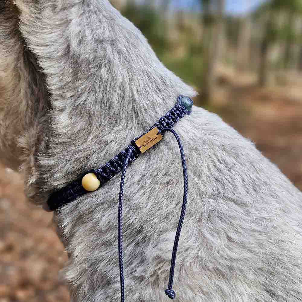 Healing Gemstone Necklace for Dogs - Strength & Vitality - HUNDINI
